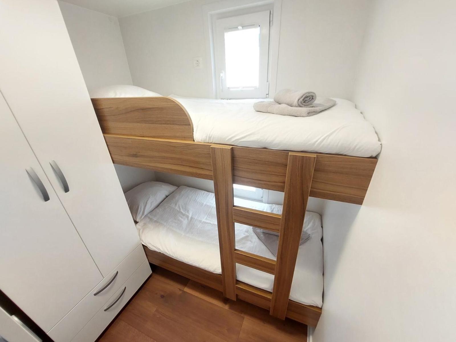 PUY House Boat Oliva - Floating House 빌라 외부 사진